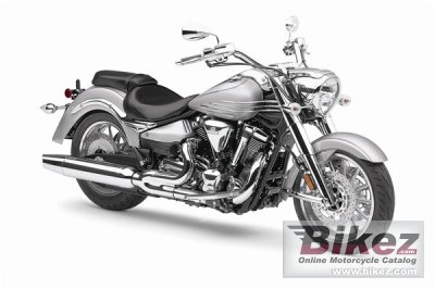 2009 Yamaha Roadliner S photo